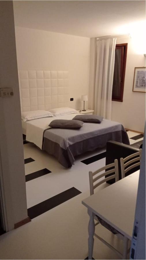 La Staffa Hotel Liedolo Buitenkant foto